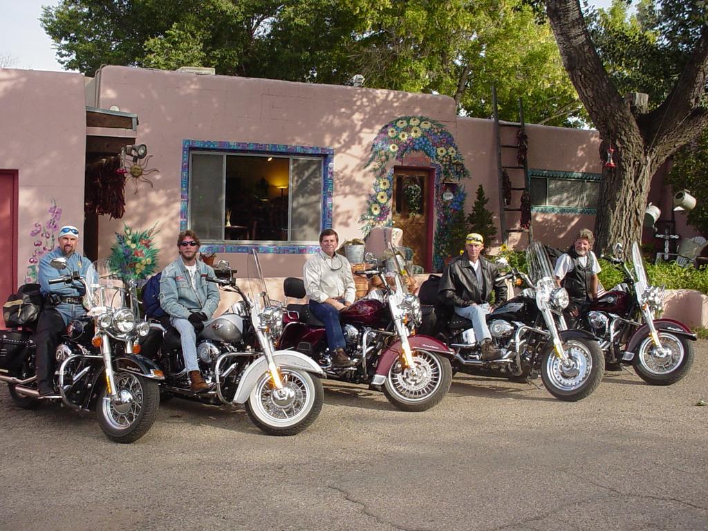 Inn On The Rio Taos Exterior photo